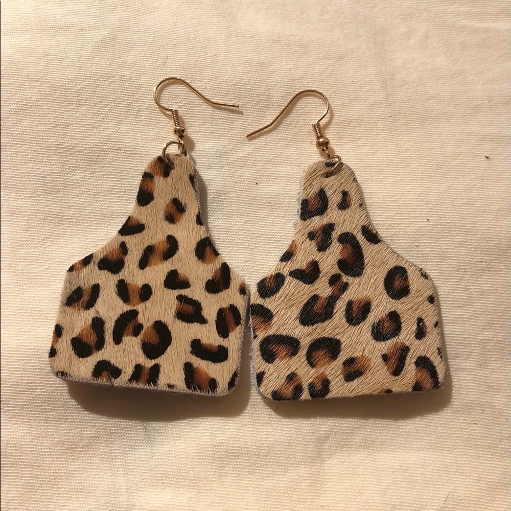 Women’s western jewelery